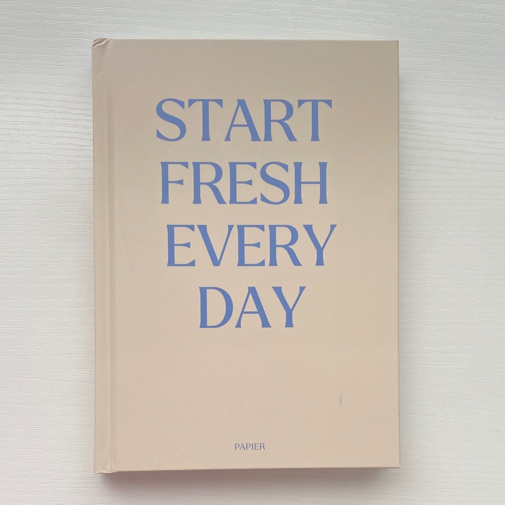 New Papier Motivational Journal in Cream and Blue